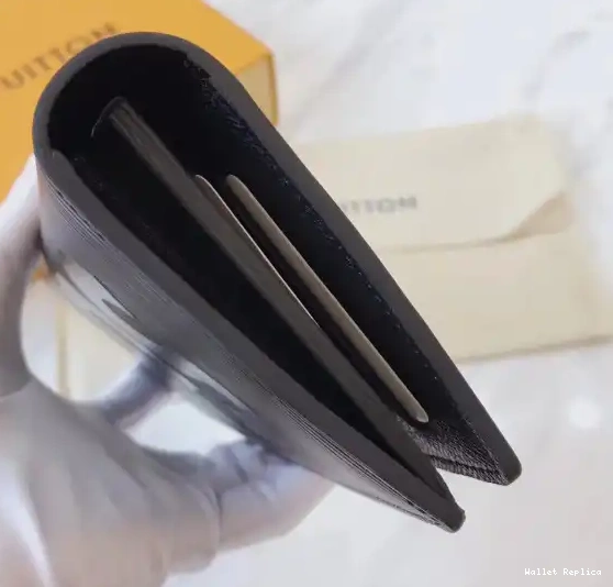 Cheap Louis Vuitton wallet Supreme 0606